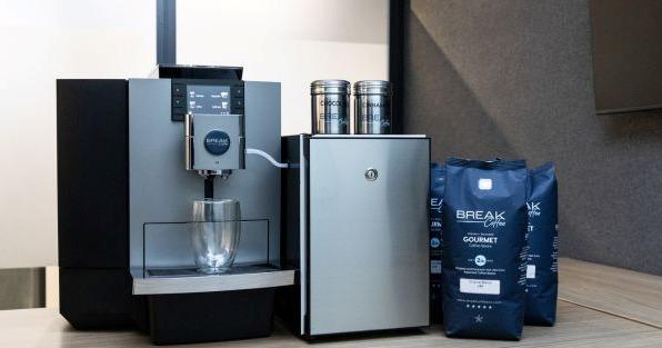 Break Coffee franchise bean-to-cup coffee machine and coffee supplies, highlighting office coffee solutions in Texas